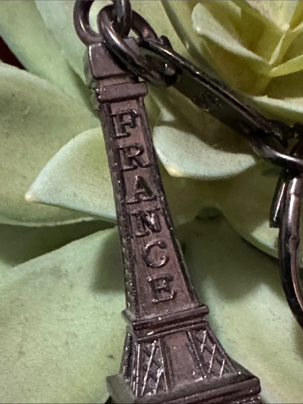 New Eiffel Tower-Paris Key Chain-Metal-Silver Toned